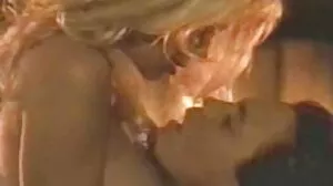 Group Fuck Site - Des salopes affamées de bite satisfaisantes video x gratuit en francais au Strip Club