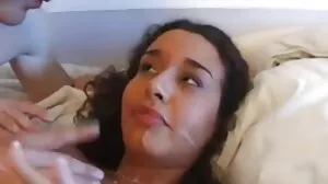 Salope film porno mature gratuit éjacule pendant l'anal