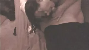 Une écolière se fait baiser en extérieur après avoir sucé profondément la bite tukif x video d'un inconnu