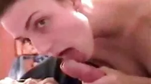 Lavender Rayne se masturbe dans ok google un film porno sa jupe courte