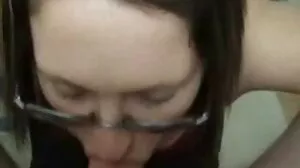 Sexe de groupe hardcore fantastique avec Marika aux gros x porno vidéo x porno seins
