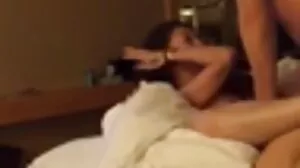 Trempées lesbiennes éjacule video x arabe gratuit dans ce trio saphique