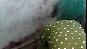 Lucile, fille solo videos x coq nu allemande aux gros seins