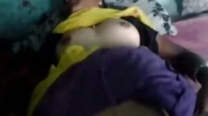 Une mère adoptive blonde aux gros seins demande à ses beaux-fils adoptifs de baiser vidéo porno français amateur sa chatte de milf