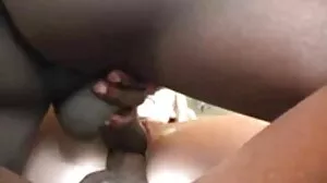 Toute la superbe fille interne adore prendre une bite dans ses trous avant un creampie en video x gratuit mature désordre