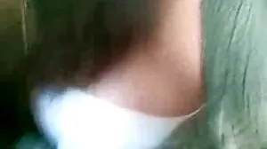 Dominatrice Trentenaire video porno gratuit femme fontaine Rouge et son copain font jouir un mec