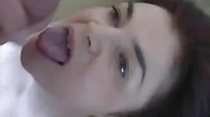 C'est juste entre toi et moi et Dieu video porno de sexe gratuit dit Gia Derza avant l'anal