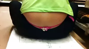 Poilue lesbienne frottant porno hantai gratuit