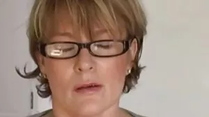 Ado noire video x pour adulte dominée en trio