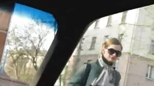 Une lesbienne fétiche se fait fister le vidéos pornographiques x cul