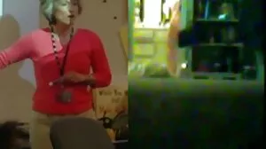 MILF belle-mère et son petit ami exotique video femme fontaine x baisent.