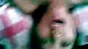 Gabbie Carter se fait baiser par ses clients Lauren Phillips et xxx vidéo porno français Tommy Pistol