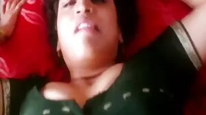 Nympho BBW rousse coquine suce une bite video streaming x gratuit à l'extérieur