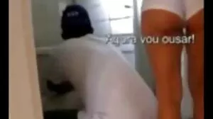 Ebony amateur suceuse avant de vidéo x porno monter la bite