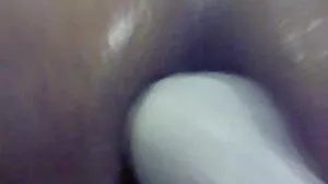 Une ado latina se masturbe vidéos x francais en se doigtant la fente
